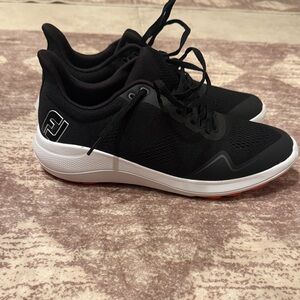 Men's Footjoy Black and White spikeless golf Shoes